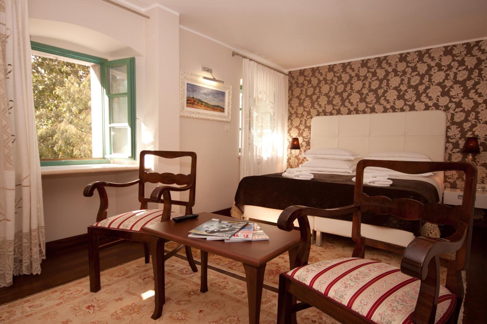 Boutique Hotel Vela Vrata Buzet Esterno foto